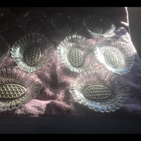 Glass Desert Dishes - Picture 1 of 7